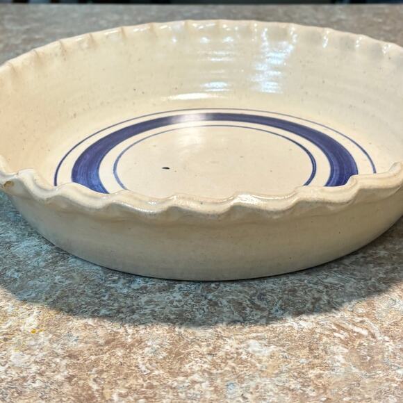 Nettlebed Pottery String Prairie Texas Ruffle Edge Holiday 11" inch Pie Plate - Picture 6 of 11